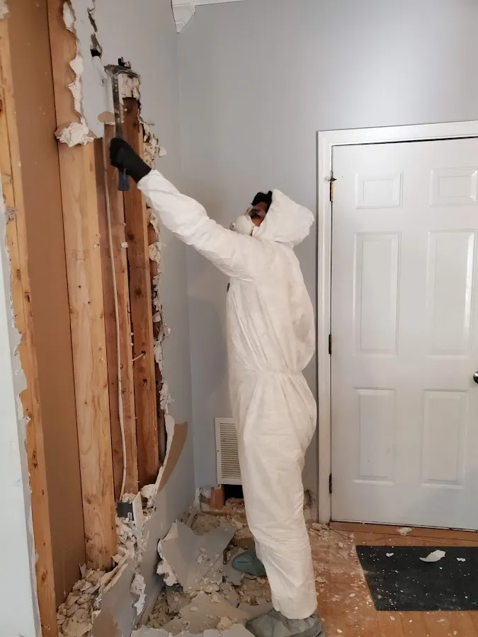 Water Damage Restoration services in Knoxville, IA